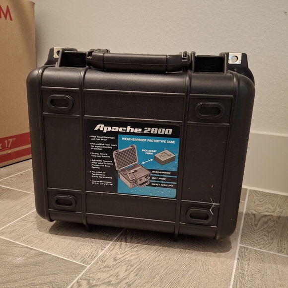 Apache 2800 Rugged Mobility Black Case - Picture 4 of 14